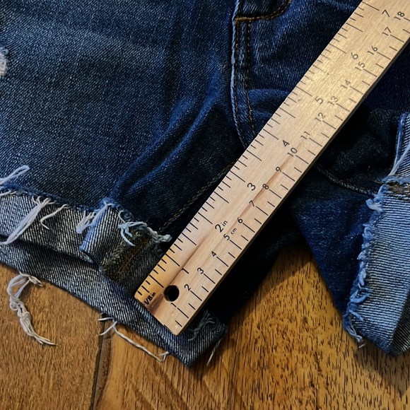 Joe’s Jean Shorts W 30 Distressed - Picture 5 of 11